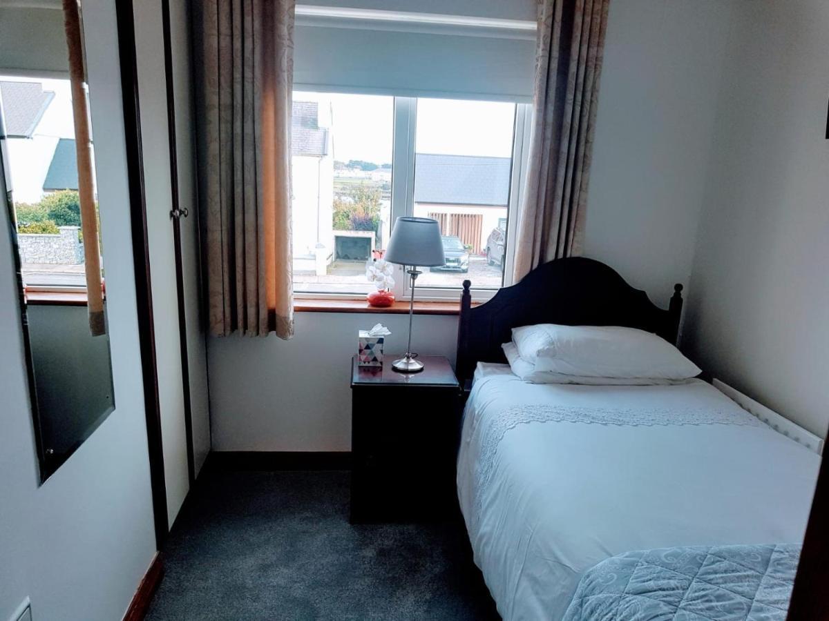 Single Room,1689833566:JPEG