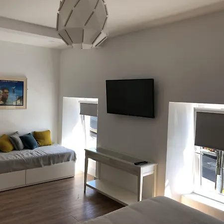 The Eyre Square Townhouse-3